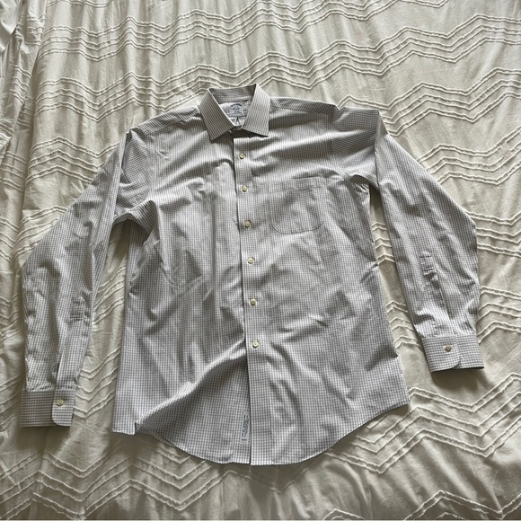 Brooks Brother Slim Fit Cotton Button Up Dress Shirt - Picture 2 of 4